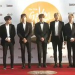 [방탄소년단] 윤기 <b>어깨</b>