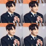 [방탄소년단] 지금<b>제복</b>소년단...