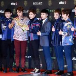 [EXO] 나이거 멀리서보고 세훈옷예쁘다 생각했는데