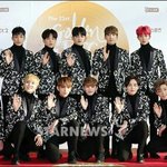 [세븐틴] 왤케 <b>엄숙</b>하냨ㅋㅋㅋㅋㅋ