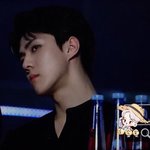 [EXO] 오세훈턱선 <b>베일</b>것같아