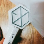 [EXO] 놀래서 뉴리디 떨어트렸는데 ㅅㅂ <b>큰일</b> 남