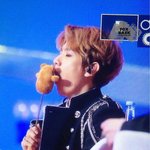 [EXO] 백현이 오늘 우리잇다고 <b>하품</b> 가려서하넿ㅎ