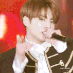 [방탄소년단] 오늘자 전정국 <b>윙크</b>움짤ㅠㅠ