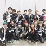 [EXO] ㅅㅂ우리애들 고르디 <b>단독</b> 단체<b>사진</b>없냐