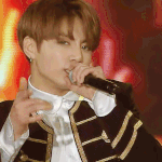 [방탄소년단] 불타오르네 시작할때 북소리 있잖아