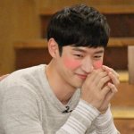 [댓글부탁해] 얘들아 <b>영양</b>크림 어떤게 좋아?