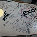 [EXO] 13년도에 학교 <b>책상</b> 보면