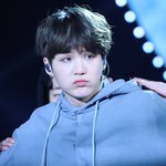 [방탄소년단] 혹시 지금 졸린데 자정 기다릴 이삐들어<b>와바</b>