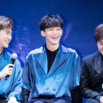 [EXO] 우리종대는 해맑은게 <b>트레이드</b><b>마크</b>인데ㅅㅂ..
