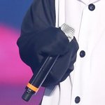 [EXO] ㅅㅂ마이크 오ㅐ이렇게 쥐는데