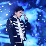 [EXO] <b>이사진</b>?
