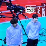 [EXO] 김ㅁ줌면 피부가 하얀옷보다 더 <b>하얌</b>ㅋㅋ