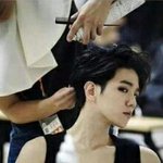 [EXO] 근데 나 레알 궁금한게 있는데 <b>미용</b>하는얘들아