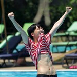 우리 <b>호석</b>이 복근 진심 사랑함>ㅡ<