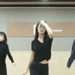 설현 안무 연습 <b>gif</b>