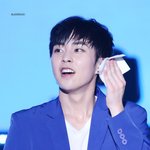 [EXO] 근데 어떻게 연예인은 <b>목주름</b>이없지