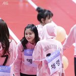 레드벨벳 예리한테 번호 따인 트와이스
