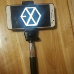[EXO] 나 이렇게 할건데 핸<b>폰</b> <b>화면</b> 안꺼지게 어케함?