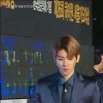 [백현] 벡<b>현</b>이 쩌는수트핏 고화질을 주세요~!