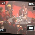 [EXO] <b>박찬열</b> 바지 ㅅㅂ 찢어짐ㅅㅂㅅㅂ