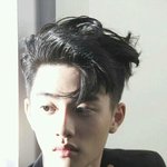 [EXO] 야 경수 잘생긴 건 <b>여전</b>했어
