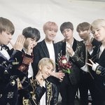 [방탄소년단] 이렇게 계속 올라가는거야