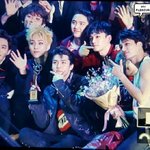 [EXO] 엑소 4년<b>연속</b>대상축하해