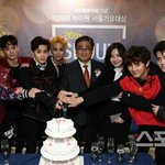 [EXO] 둥?애들 케이쿠<b>자름</b>