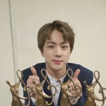 [방탄소년단] 날개 더 크게 피게 해<b>주자</b>ㅠㅠ