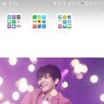 [EXO] 로즈<b>골드색</b>이라 이 배경이랑 조카잘어울림