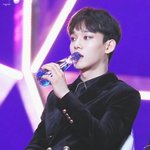[EXO] 왐마ㅆㅣ팔 미모가 <b>우주</b>뚫고나가시네