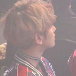 [EXO] 변백현목잡아보고싶은 <b>한손</b>으로