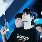 [EXO] 야 근데 상두 얼굴 큰거아니야