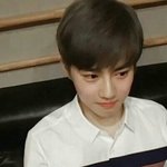 [EXO] 김준면리즈는<b>럭키</b>원은발이랑중독금발