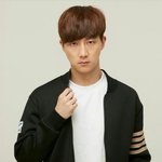 [조언부탁] <b>이</b>정도면 <b>잘</b>생겼나요????