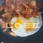 [기받아가랏] ㅁㅊㅁㅊㅁㅊ 계란 깠는데 <b>쌍란</b>나옴!!!!!