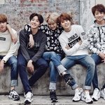 [방탄소년단] 호석아 무슨일이야