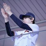 [EXO] 이날 조카<b>청초</b>...