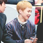 [EXO] 이 홈은 보정이 <b>독특</b>함