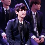 [EXO] <b>이쯤</b>에서 보는 같은날 다른홈