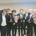 [방탄소년단] 이번 앨범에 꼭 있었으면 하는 곡 있어?