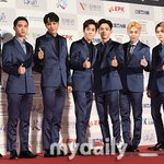 [EXO] "엑소가 곧 <b>역사</b>다" 전 시상식 5개 대상 싹쓸이