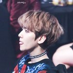 [백현] 백현이 <b>옆선</b> 너무 좋아요