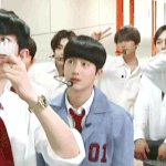 [시우민] 선배미 <b>낭</b>낭한 슈밍ㅠㅠ