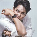 [EXO] 애들 안경합성 너무좋아ㅠㅠㅠㅠ아근데 사진 <b>구사</b>즈밖에 못찾겠다