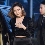 <b>화사</b> 몸매로 또 한건함