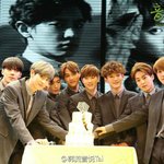 [EXO] 엑소가 뛰어넘을 수 없는 <b>유일</b>한 것