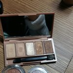 애들앙 섀도우 좀 골라쥬 ! ! !