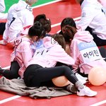 [레드벨벳] 세계관에서 러룰이 뜬금없는게